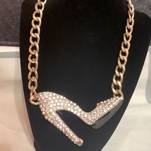 Gold Tone Medium Chunky Chain Shoe Choker Necklace with Rhinestones